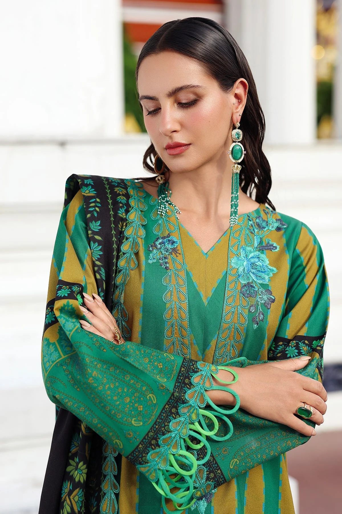 3-PC Embroidered Linen Collection ANW6-03 P - Image 2