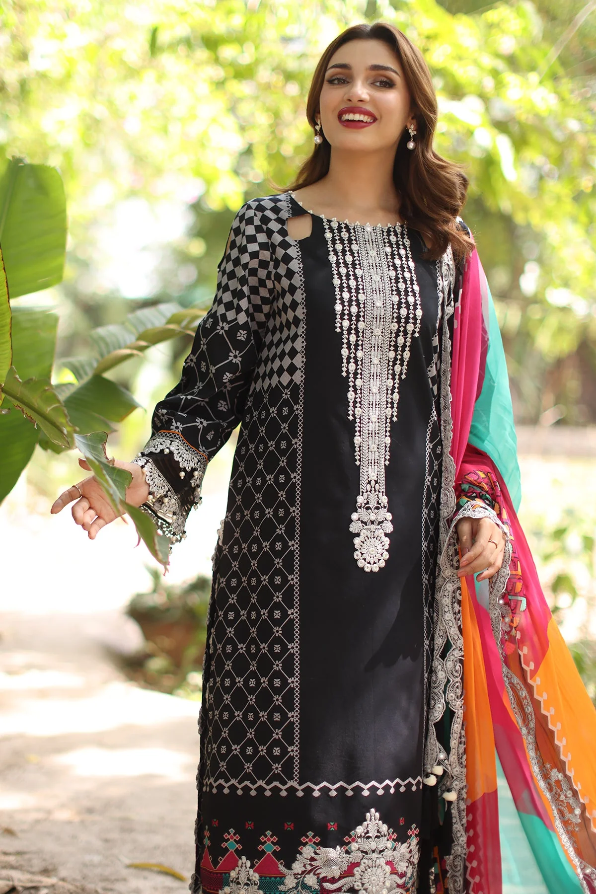3-PC  Embroidered Lawn Collection CH6-17 PSOK - Image 2