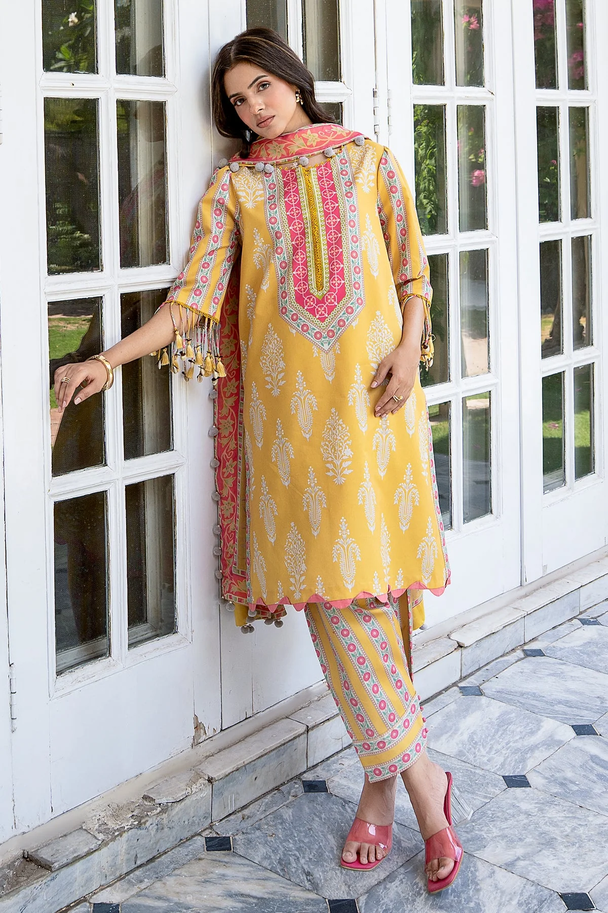 3-PC Printed Lawn Suit CP6-26 PSOK - Image 6