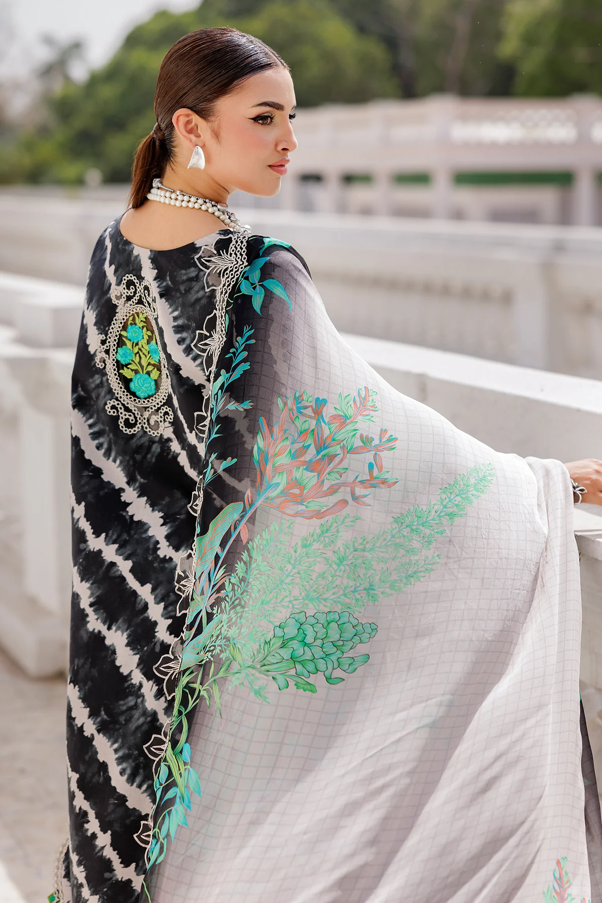 3-PC Embroidered Lawn Collection AG6-03 A PSOK - Image 4