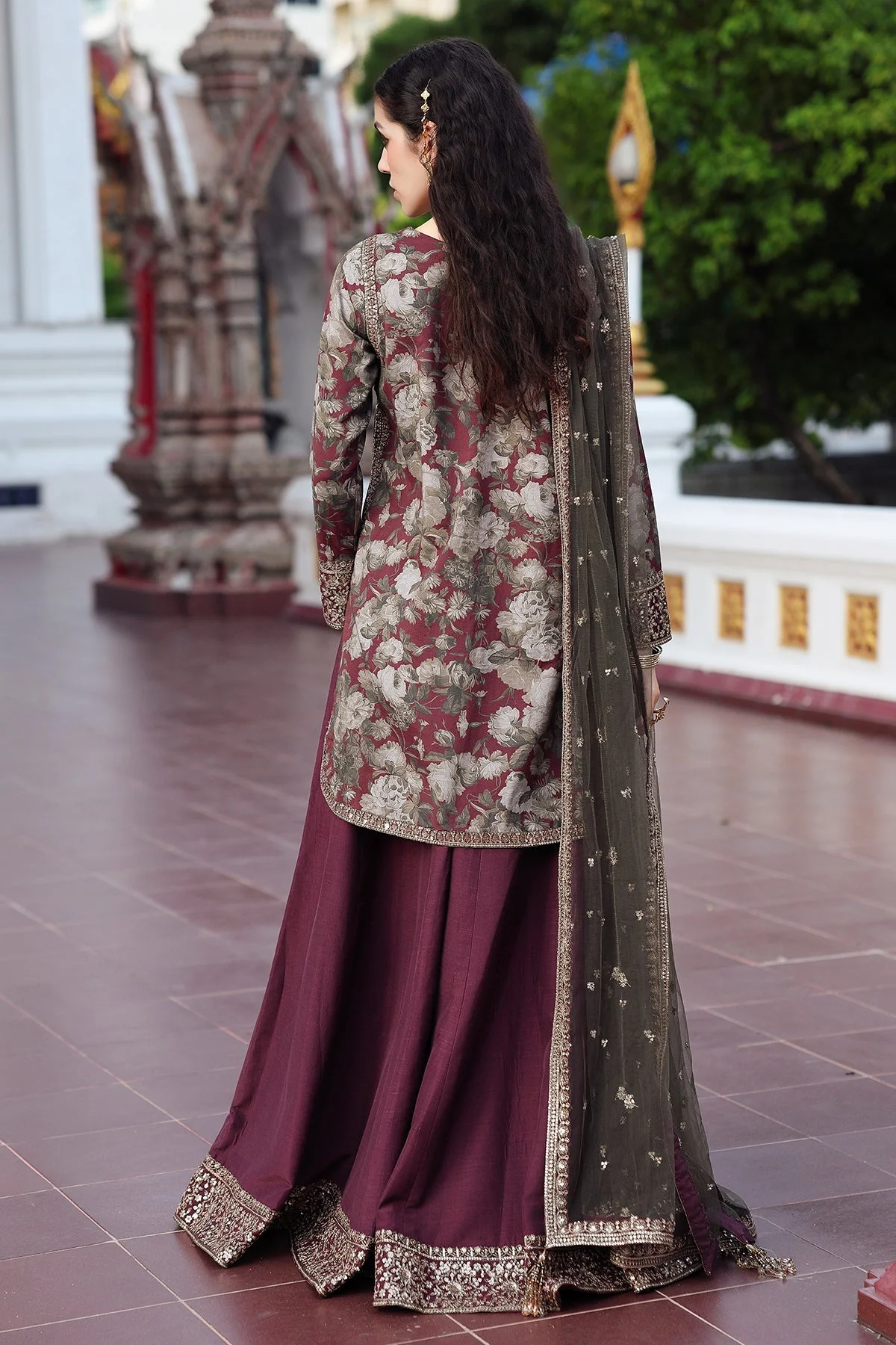 3-PC Embroidered Raw-Silk Suit CMA-5-160 - Image 3