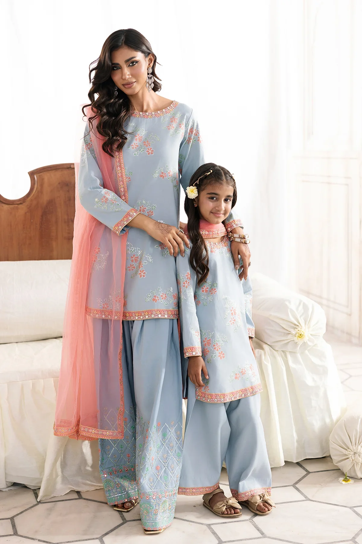 3-PC Embroidered Raw-Silk Suit CMA-6-344 - Image 3