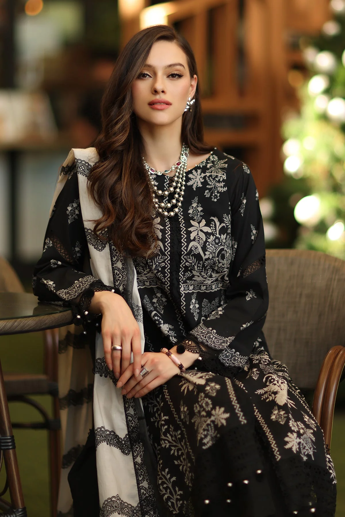3-PC Stitched Embroidered Lawn  Collection RN6-01 PSOK - Image 6