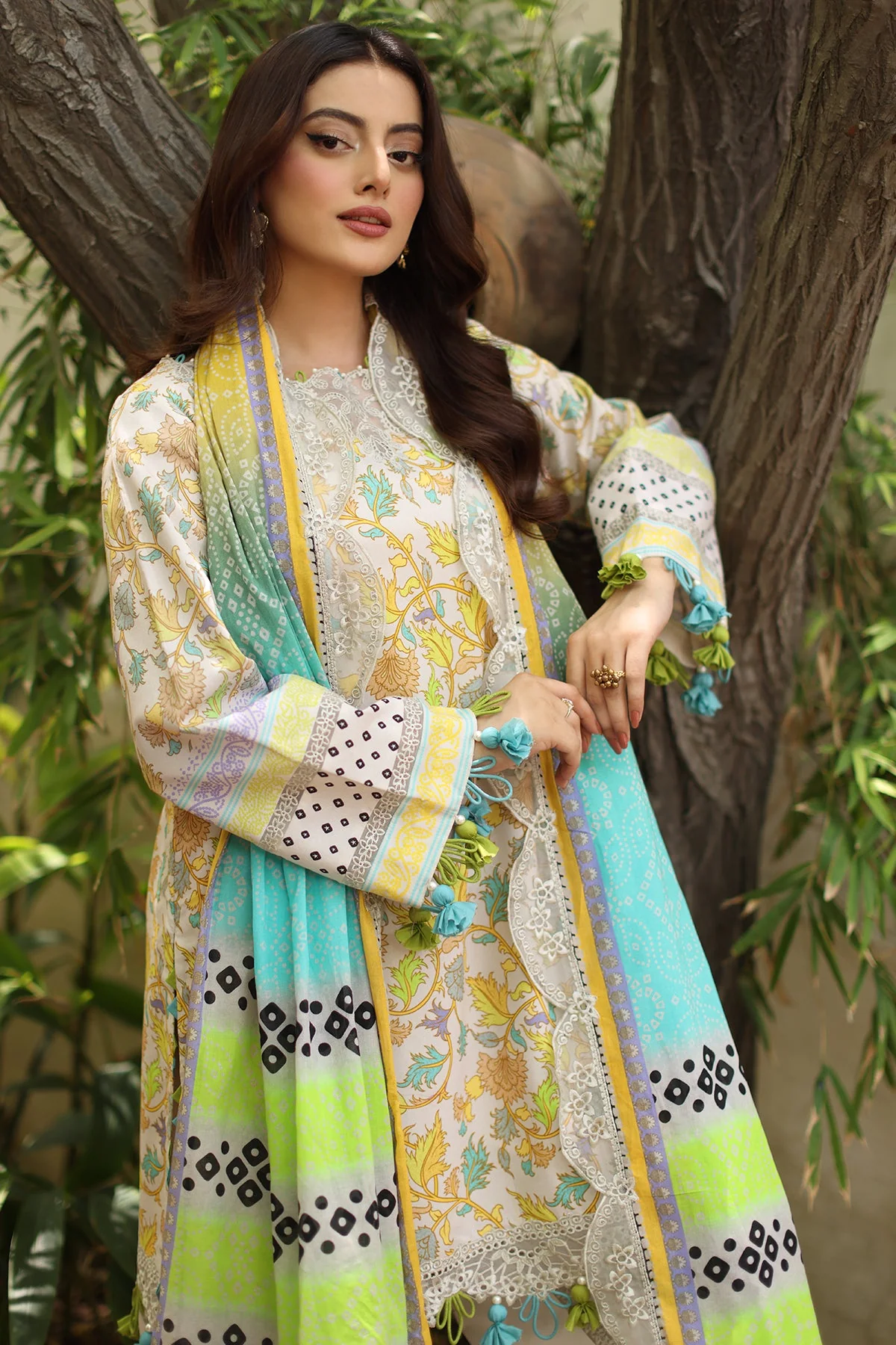 3-PC Stitched Embroidered Lawn  Collection RN6-05 PSOK - Image 5