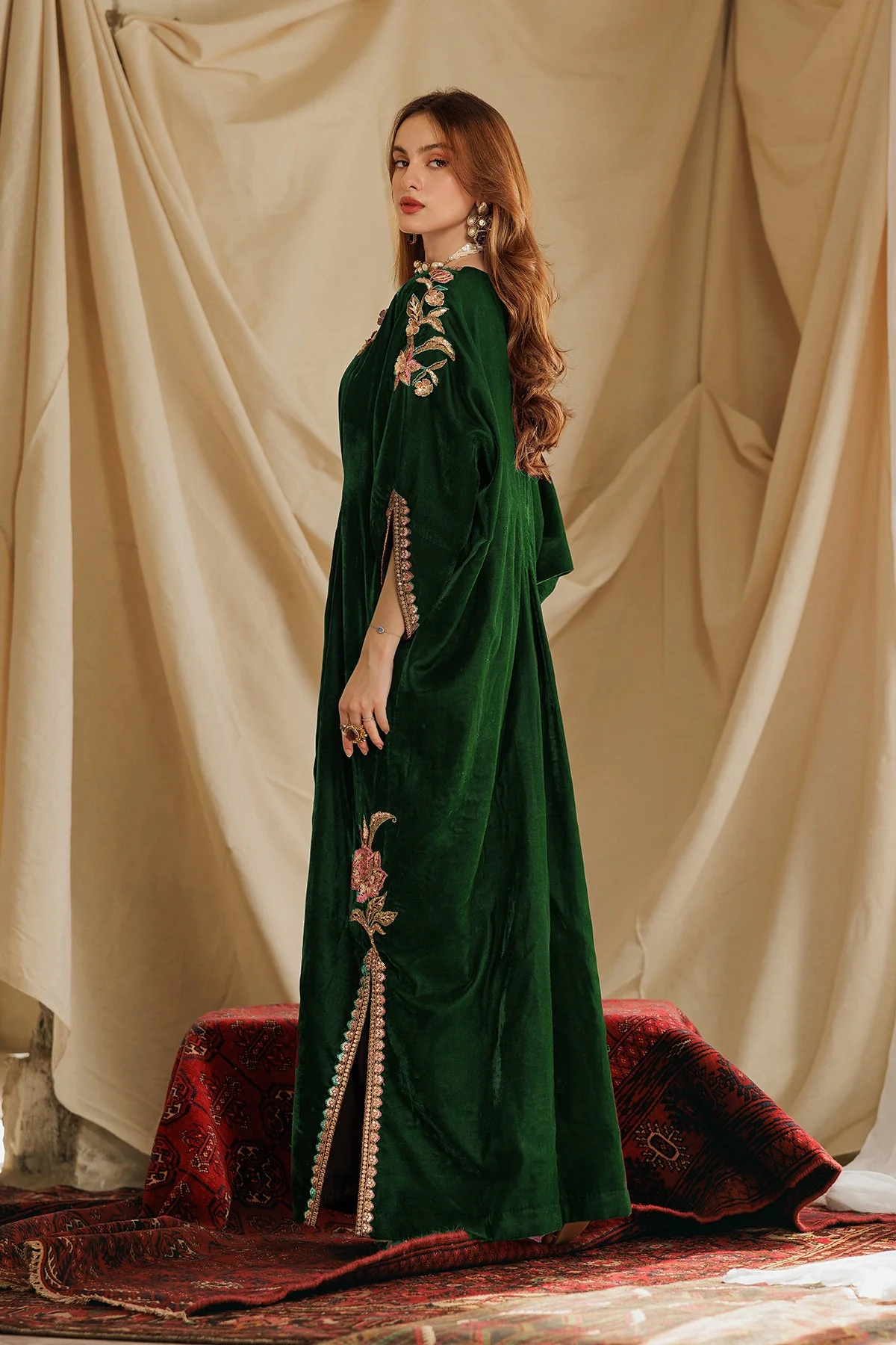 2-PC Embroidered Velvet Kaftaan with Silk Trouser VVT-5-17 GREEN - Image 3